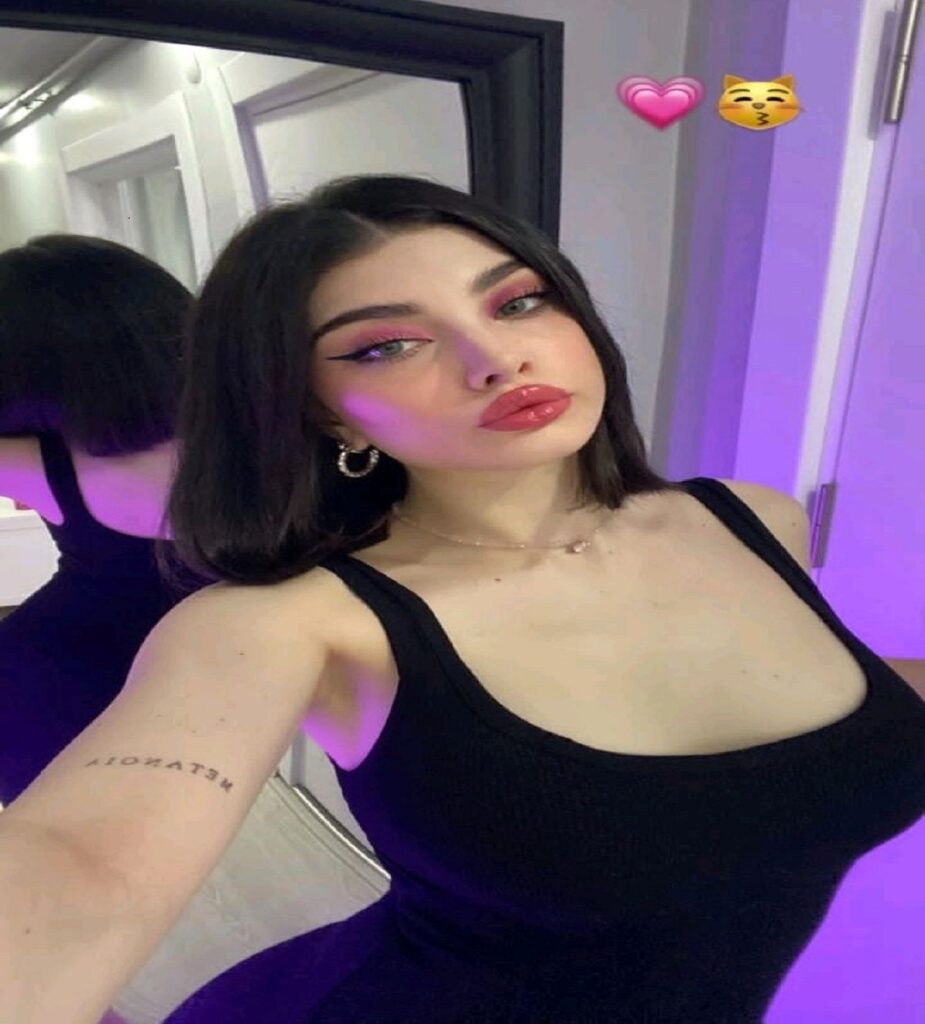 Anadolu genç VIP escort, İstanbul’un Anadolu Yakası’nda elit beyler için lüks, taze ve seksi bir deneyim sunuyor! 🔥 Hemen bu ateşi keşfet! 😘